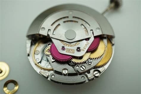 rolex 1570 movements explained.